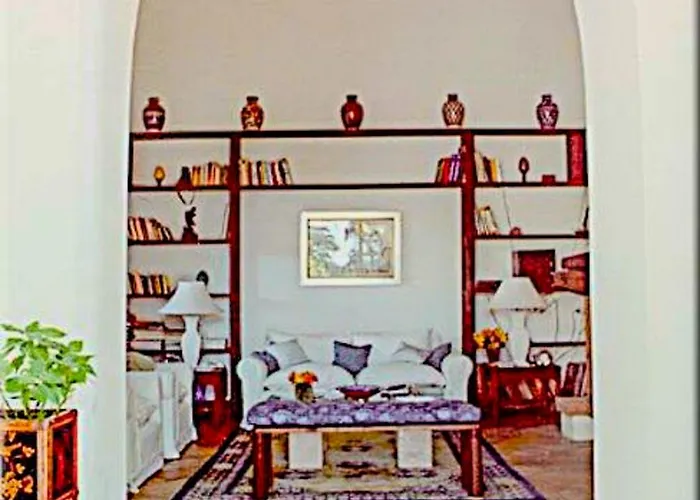 Giulia Вилла Поццуоли