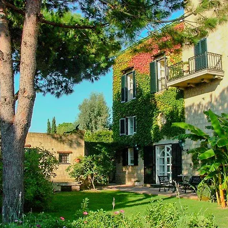 Giulia Villa Pozzuoli